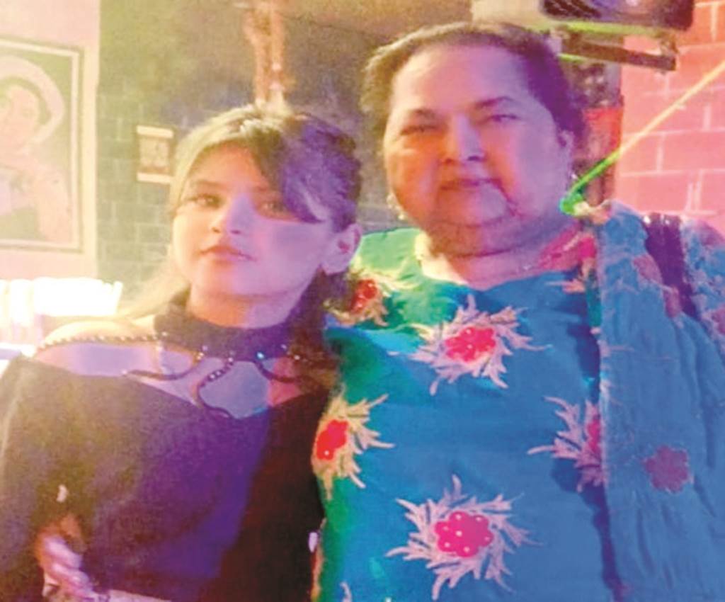 Speeding car hits erickshaw family woman and 10yearold girl die